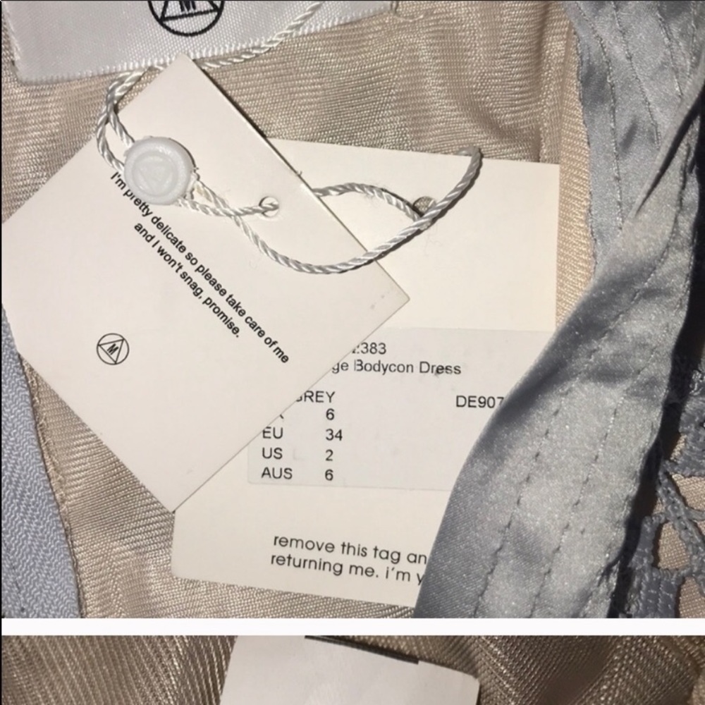 SOLD. BRAND NEW MISSGUIDED Lace Body-Con Dress - Picture 6 of 6